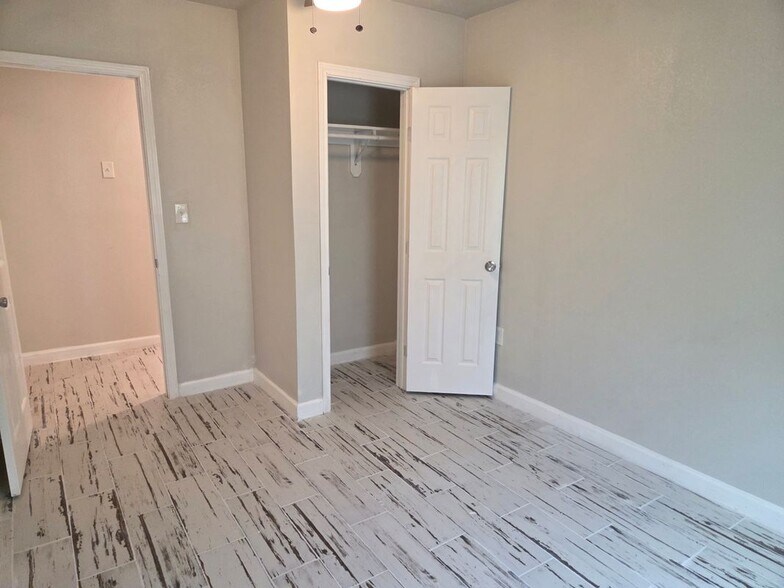 Building Photo - 3807 Sailfish Ln