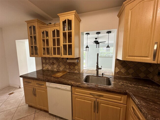 Building Photo - 445 NE 109th St