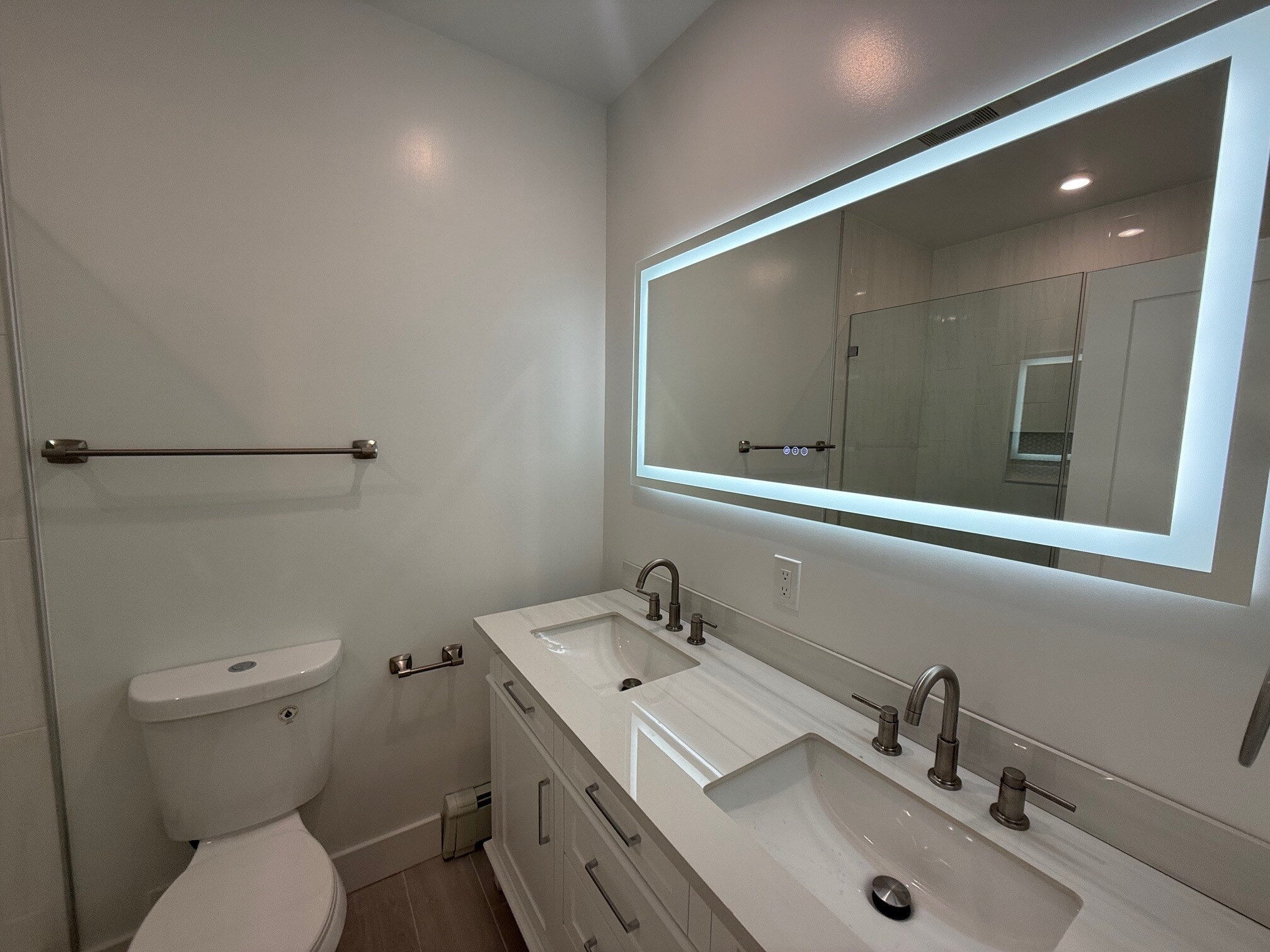 Building Photo - 53 W Eagle St