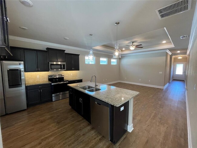 Building Photo - 9412 SW 67th Ln