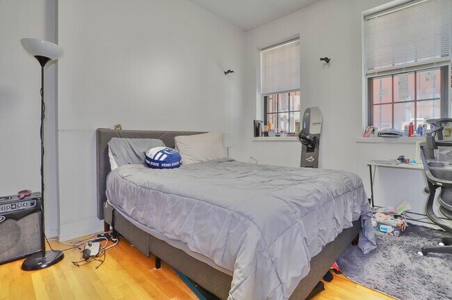 Building Photo - 41 1st St