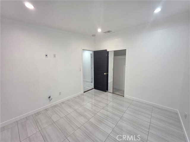 Building Photo - 11164 Tamarack Ave