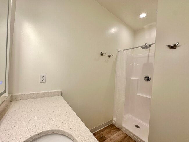 Building Photo - The Main