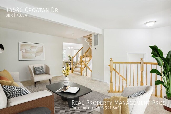 Building Photo - Terrific 3 Level End Unit Townhome For Ren...