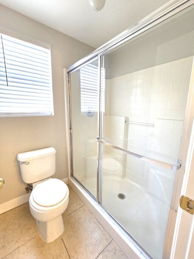 Building Photo - 7904 Canyon Grove Ct