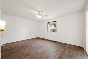 Building Photo - 132 Pinecrest Ln