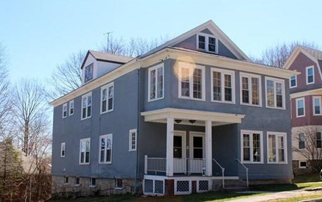 Building Photo - 5 Kensington Rd