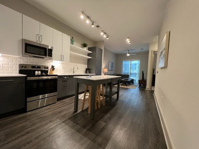 Building Photo - 3158 Stillhouse Creek Dr