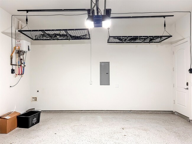 Building Photo - 1735a Moritz Dr