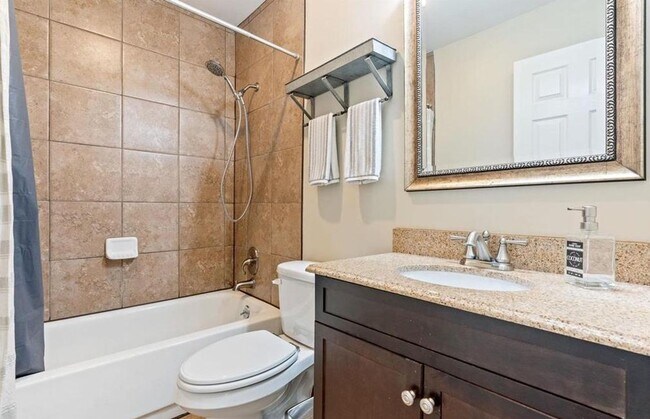 Building Photo - 102 Cambrian Way