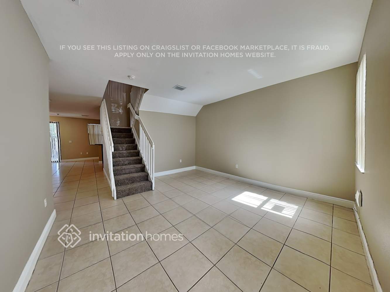 Building Photo - 3830 SW 69th Ave