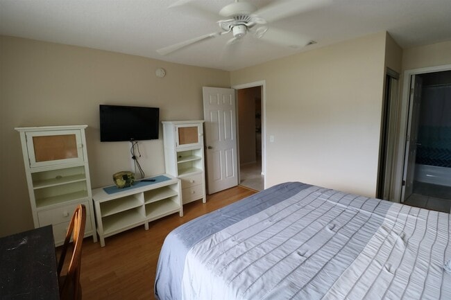 Building Photo - 47 Brigantine Ct