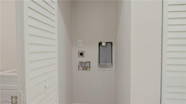 Building Photo - 2836 Arbutus St