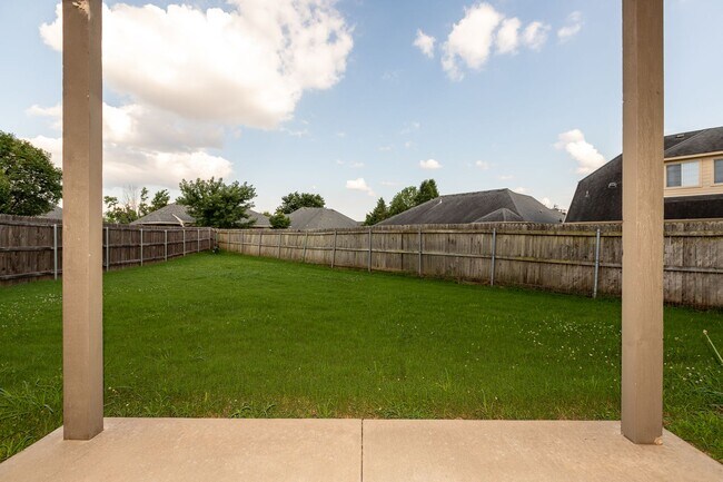 Building Photo - Beautiful 3 Bedroom, 2.5 Bath Home in Jenks