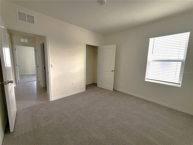 Building Photo - 420 Noble Ave