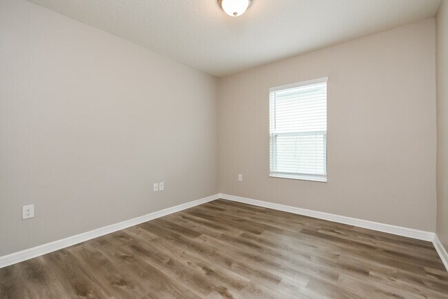 Building Photo - 4483 Baler Trails Dr