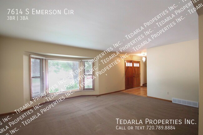 Building Photo - 7614 S Emerson Cir