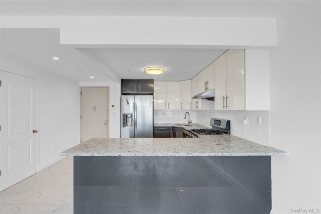 Building Photo - 4516 83rd St