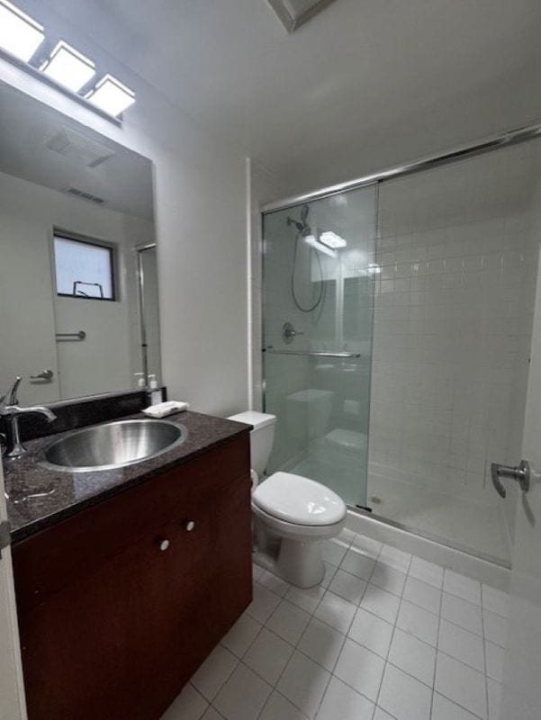 Building Photo - 42 Iron Horse Ln