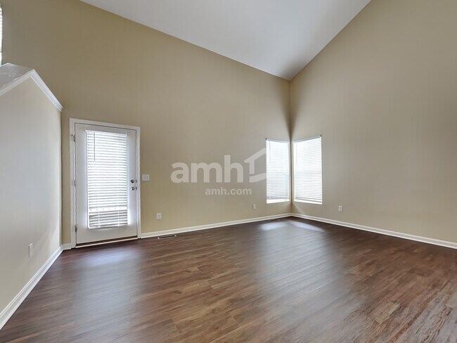 Building Photo - 9770 Soaring Breezes