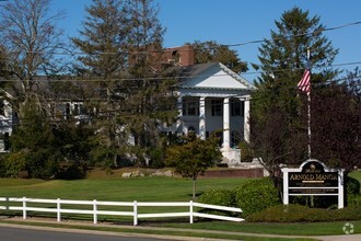 Building Photo - Fairfield Arnold Manor At West Islip