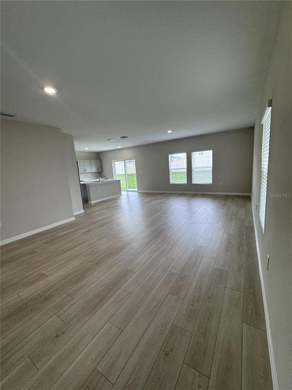 Building Photo - 4039 Gardenia Ave