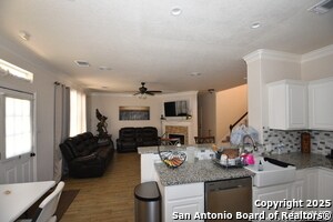Building Photo - 21027 Las Lomas Blvd