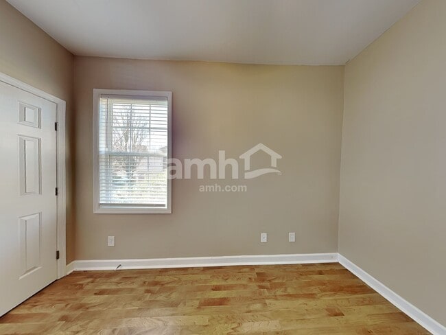 Building Photo - 103 Ridgeview Trce