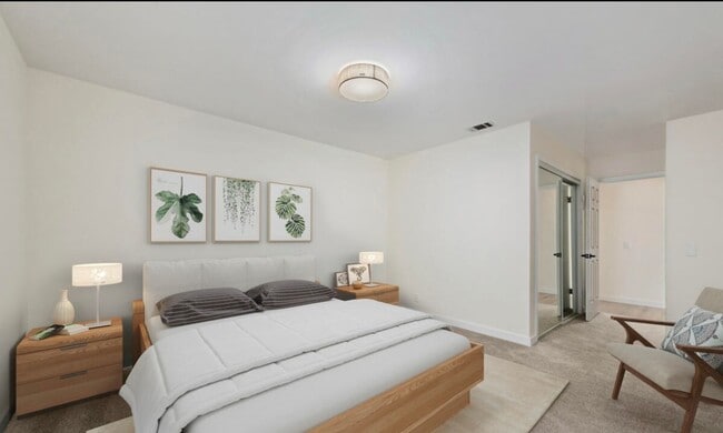 Building Photo - Beautifully Updated Single Story Custom Ho...