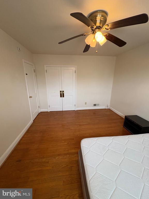 Building Photo - 146 Dumbarton Rd