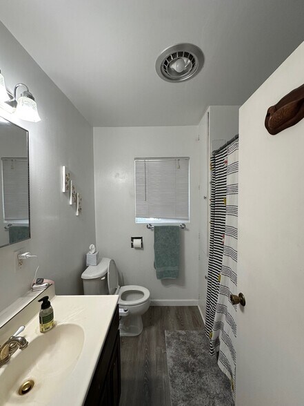 Bathroom - 855 Granite Ridge Dr