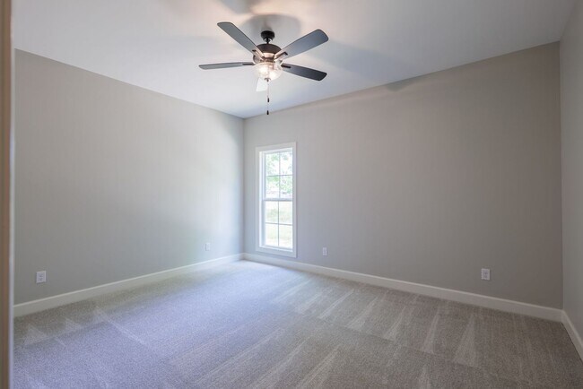 Building Photo - 5039 Hatfield Cir