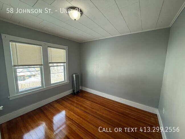 Building Photo - 58 Johnson St