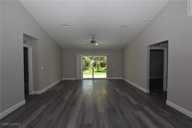 Building Photo - 4513 Rhapsody Ave