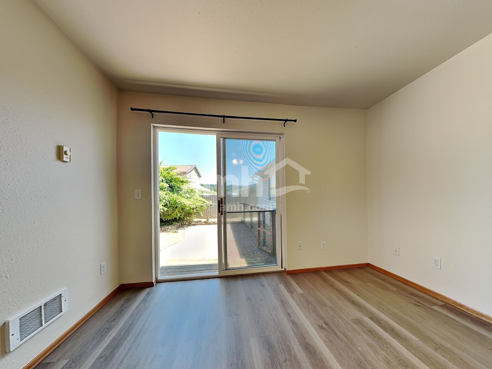 Building Photo - 414 Orting Ave NW