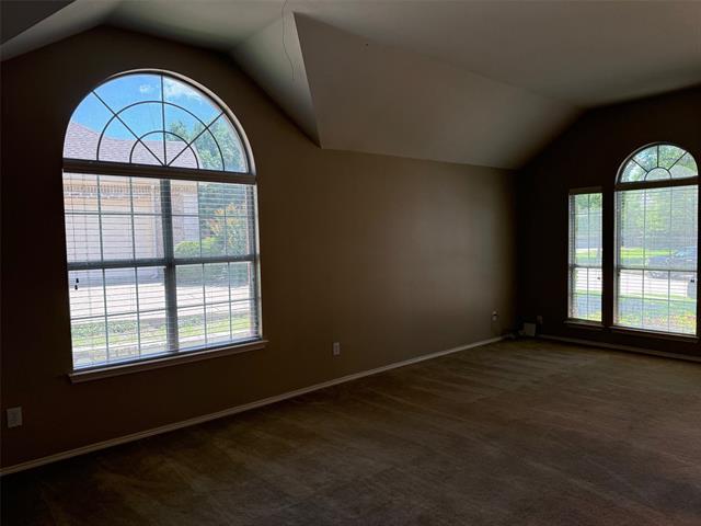 Building Photo - 405 Love Bird Ln
