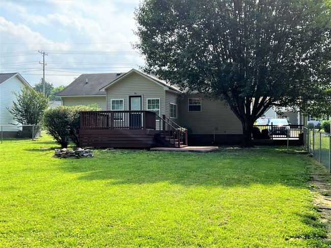 Building Photo - Canova Ct