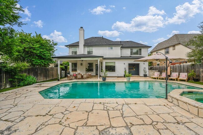 Building Photo - 803 Crocus Dr