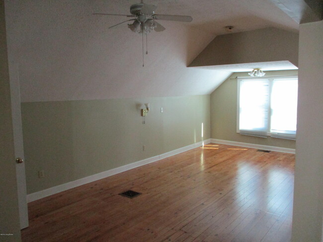 Building Photo - 4214 Winchester Rd