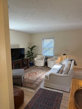 Building Photo - 1761 St Joseph St