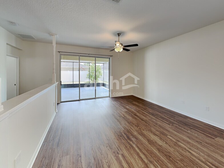 Building Photo - 13159 Royal Pines Ave