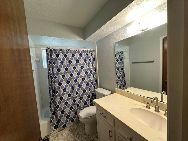 Building Photo - 7310 Treewater Dr