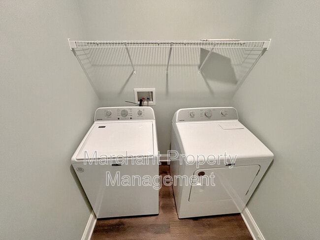 Building Photo - 28 Arnold Mill Rd