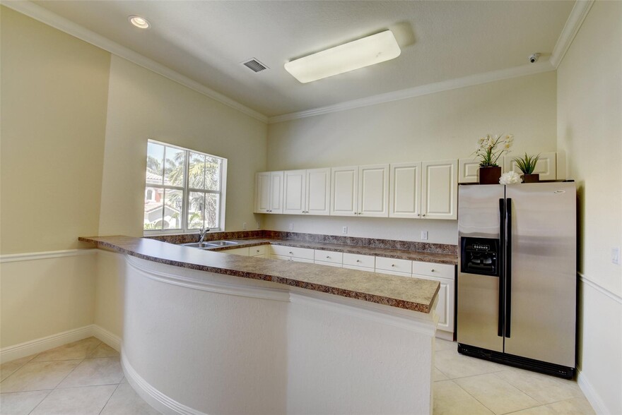 Building Photo - 1703 Coastal Bay Blvd