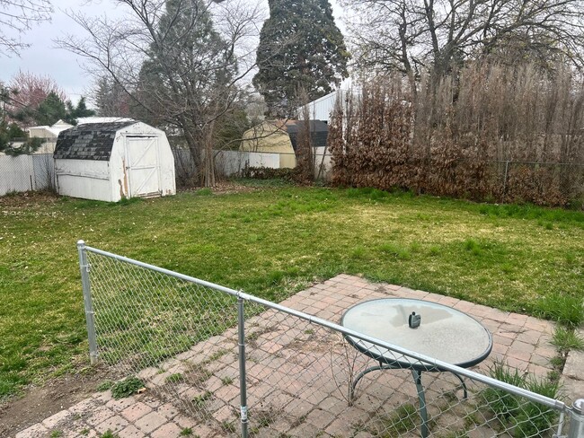 Building Photo - Adorable 3 bedroom 1.5 bathroom house for ...