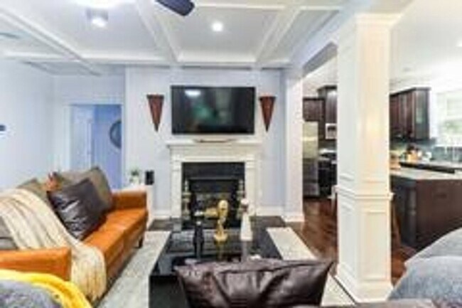 Building Photo - Charming 3BR Townhome in Lilburn