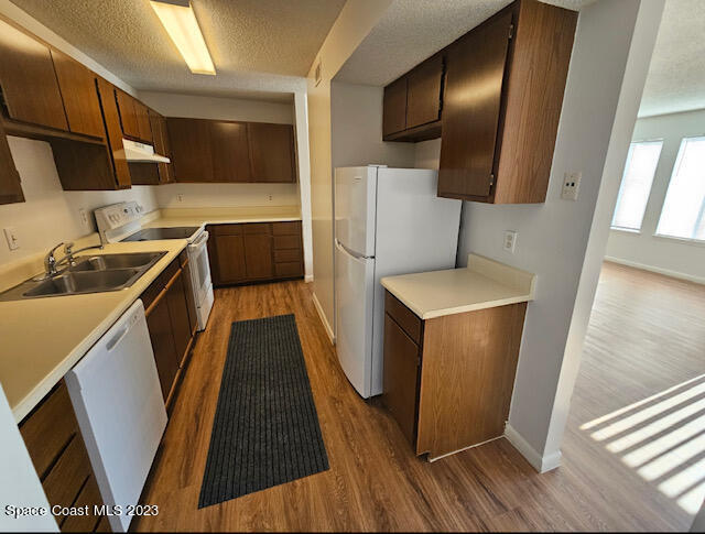 Building Photo - 3535 Sable Palm Ln