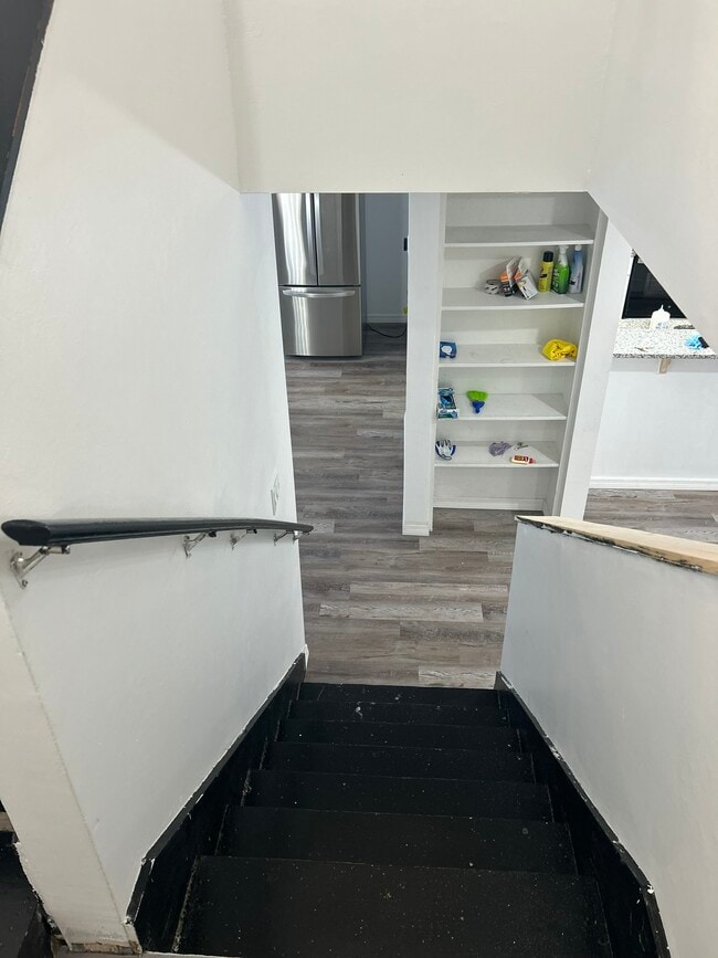 Building Photo - 3980 Crayrich Cir