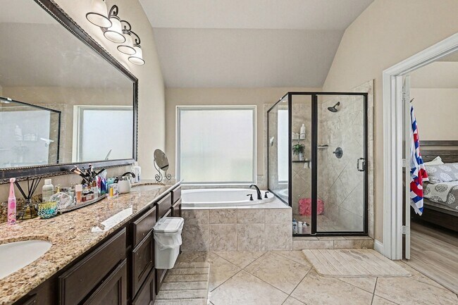 Building Photo - 27950 Bradford Ridge Dr