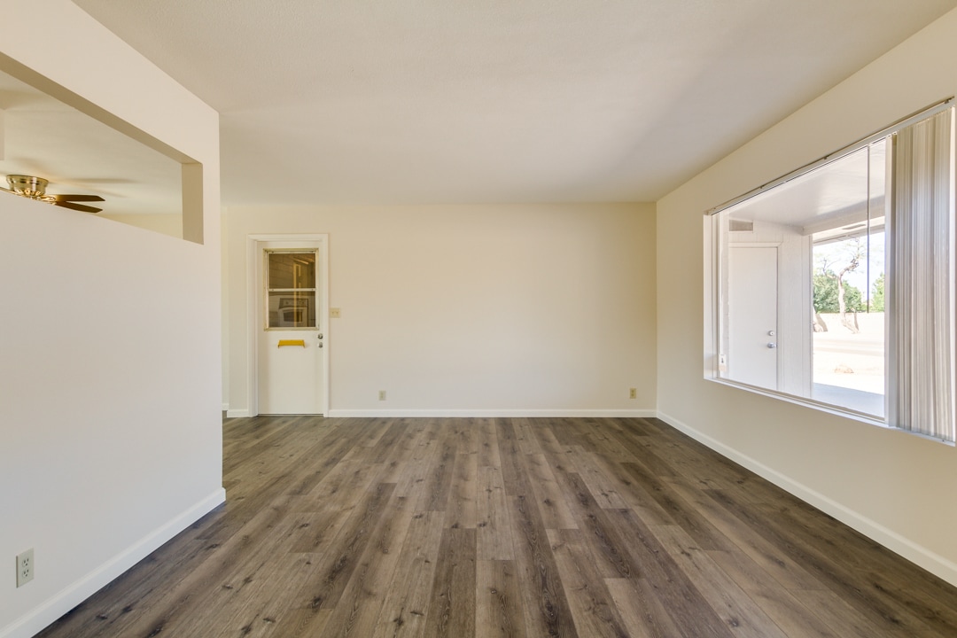 Building Photo - 5333 E Adobe Rd